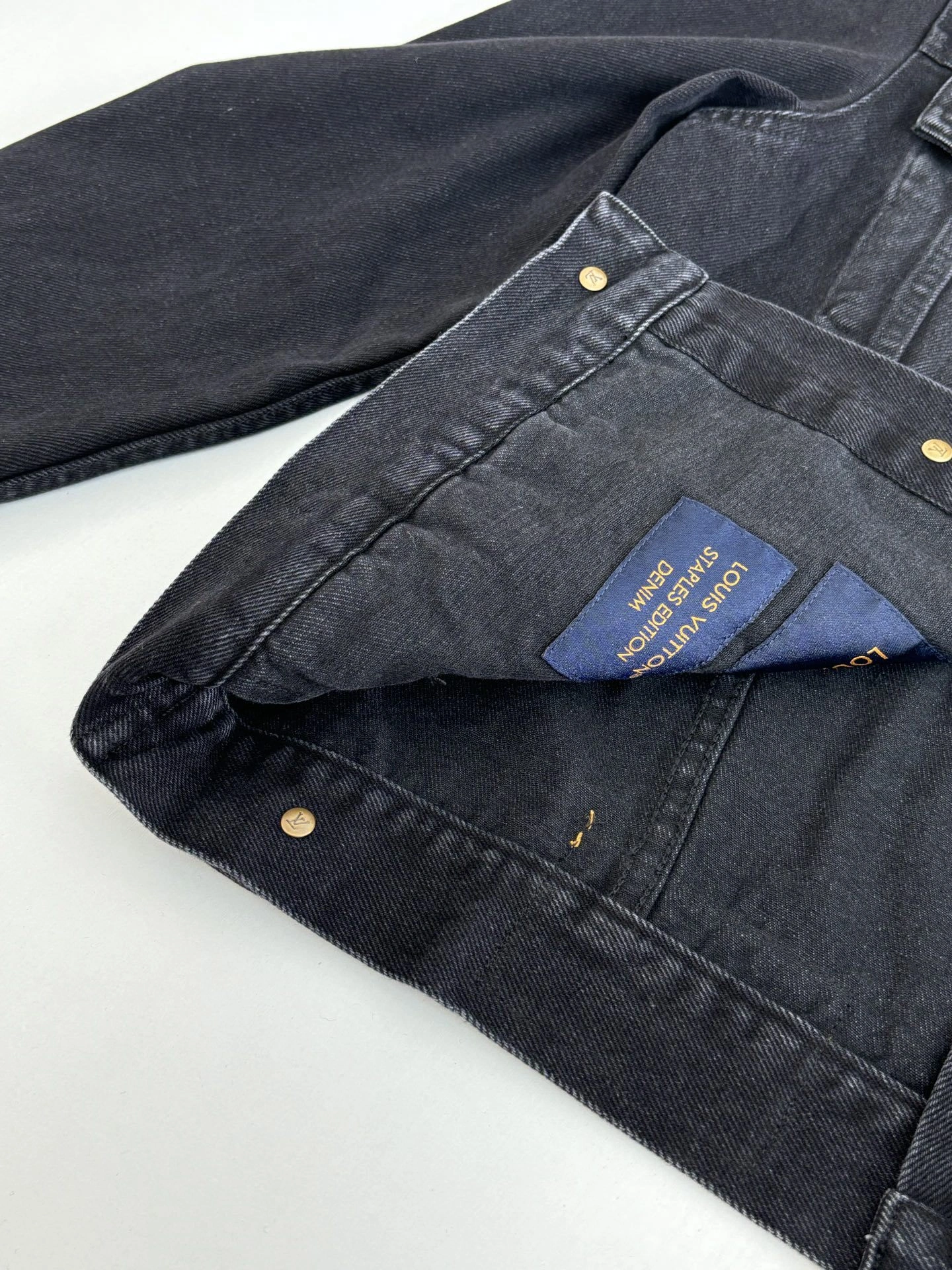 wg.luxury-- 8V embroidery item:E-F363I2346H